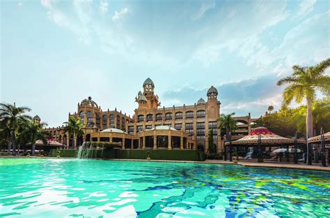 SUNCITY.