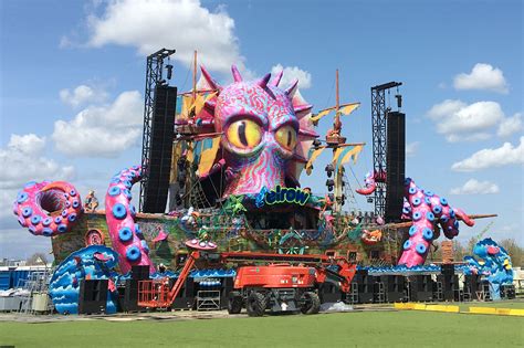 elrow.