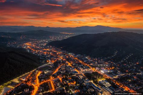 Горно.